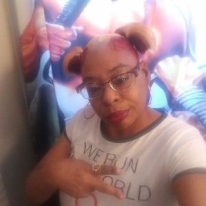 Meet your Posher, Tameka